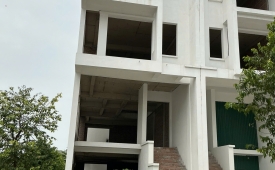 ???? Bán 01 căn Lk dãy B hướng ĐB- Trung Tâm Tin Học -P. Gia Cẩm