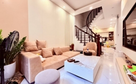 BÁN NHÀ PHÂN LÔ ĐỊNH CÔNG, Ô TÔ ĐỖ CỬA, DTSD 47M2, GIÁ 7.6 TỶ