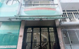 Nhà 4 tầng Khu VIP Dương Bá Trạc P1 Q8