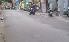 Bán nhà phố Bùi Xương Trạch, DT 73m, Giảm sốc 20,5 tỷ