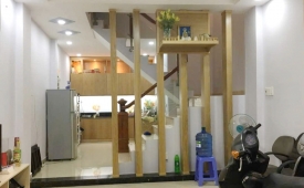 Nhà 2 tầng Tạ Quang Bửu P3 Q8. Giá 5.2 tỷ TL