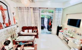 SIÊU VỊ TRÍ – HẺM XE TẢI TRÁNH 8M – 5 TẦNG MỚI ĐẸP – NGANG KHỦNG 5.3M