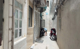 Bán nhà Khương Trung- Nhà đẹp- Gân hồ- Giá tốt- 40m2