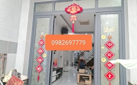 CĂN NHÀ 2 TẦNG, 48M2, HẺM LÊ VĂN LƯƠNG, QUẬN 7 - CHỈ 4.5 TỶ, SỔ HỒNG RIÊNG!
