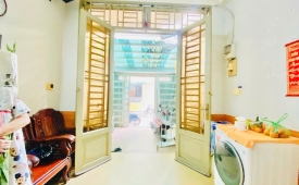 GIÁP QUẬN 10 – LÝ THƯỜNG KIỆT – 4 TẦNG – 78M2. GIẢM SÂU CÒN 10.X T.Ỷ