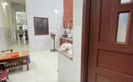 Cần bán nhà 3 tầng mặt tiền Nguyễn Công Trứ.