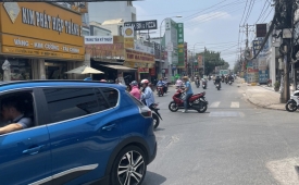 Bán nhà mặt tiền 7,3x28m giá 19 tỷ Đường Nguyễn Ảnh Thủ