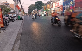 Bán nhà mặt tiền 100x100m giá 90 tỷ Đường Khu Chợ Lê Minh Xuân
