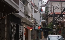 MẶT NGÕ NGUYỄN VĂN HUYÊN - 20M RA PHỐ - ÔTÔ VÀO NHÀ - GIÁ 19 TỶ