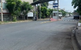 ????ĐẤT MẶT TIỀN– NGAY TRUNG TÂM PHƯỜNG ĐÔNG HÒA.