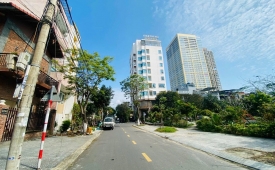 BÁN ĐẤT MẶT TIỀN LÊ MẠNH TRINH, CÁCH BIỂN PHẠM VĂN ĐỒNG CHỈ 100M