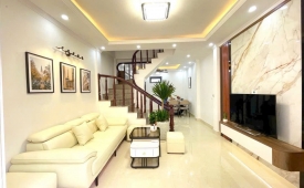 Rẻ nhất Phố Trạm - chỉ 7.4 tỷ sở hữu ngay Nhà đẹp 5 tầng 45m2