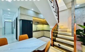 Huỳnh Văn Bánh, nhà mới đẹp - 65m2, 8,25Tỷ TL.