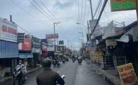 Bán nhà mặt tiền 5x35m giá 12,5 tỷ Đường Phan Văn Hớn