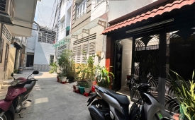 Sát mặt tiền Phan Đăng Lưu - 60m2, 4PN - 8,75Tỷ