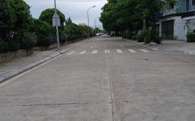CHIẾN THẮNG - 5 TÂNG - THANG MÁY - CAMRY NGỦ TRONG NHÀ- 13.7 TỶ