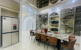 Bán Nhà 5 tầng Quận 7 Đường Lý Phục Man và đường số 1 phường Bình Thuận