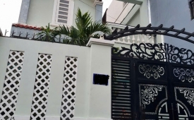 90m2 - Giá 10.2 tỷ - 4PN - Nhà phố view sông đường D5A, Q7