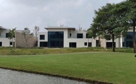 BÁN BIỆT THỰ SÂN GOLF VÂN TRÌ – KHU D SIÊU VIP - GIÁ 220 TỶ