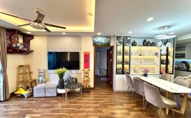 BÁN NHÀ TRUNG KÍNH – CẦU GIẤY – 90M² – GIÁ 14,5 TỶ