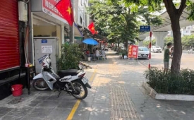 MẶT PHỐ ĐẠI LA, VỈA HÈ ĐÁ BÓNG, OTO DỪNG ĐỖ, KINH DOANH ĐỈNH