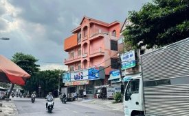 Nhà đẹp 70M2 - 1 xẹt Lã Xuân Oai - Đường trước nhà 5 mét - Giá 4 tỷ nhỉnh