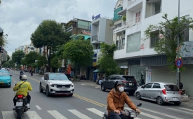 MẶT TIỀN 8M - TRUNG TÂM QUẬN 3 - KHU BUÔN BÁN SẦM UẤT