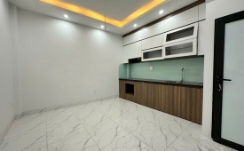 Nhà Phố Viên – 30m² x 5 tầng – Gần ĐH Mỏ – chỉ 5.6 tỷ